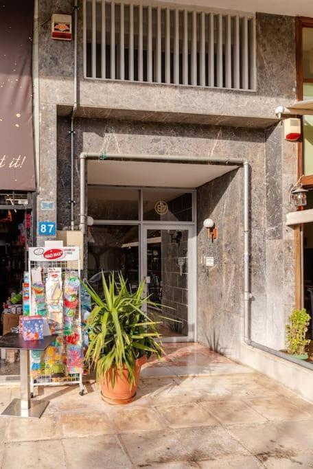 Elegant 2Bd Evelpidon Apartment アテネ エクステリア 写真