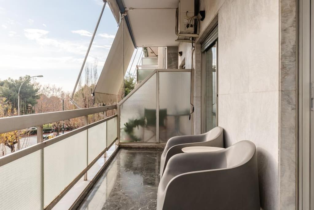 Elegant 2Bd Evelpidon Apartment アテネ エクステリア 写真