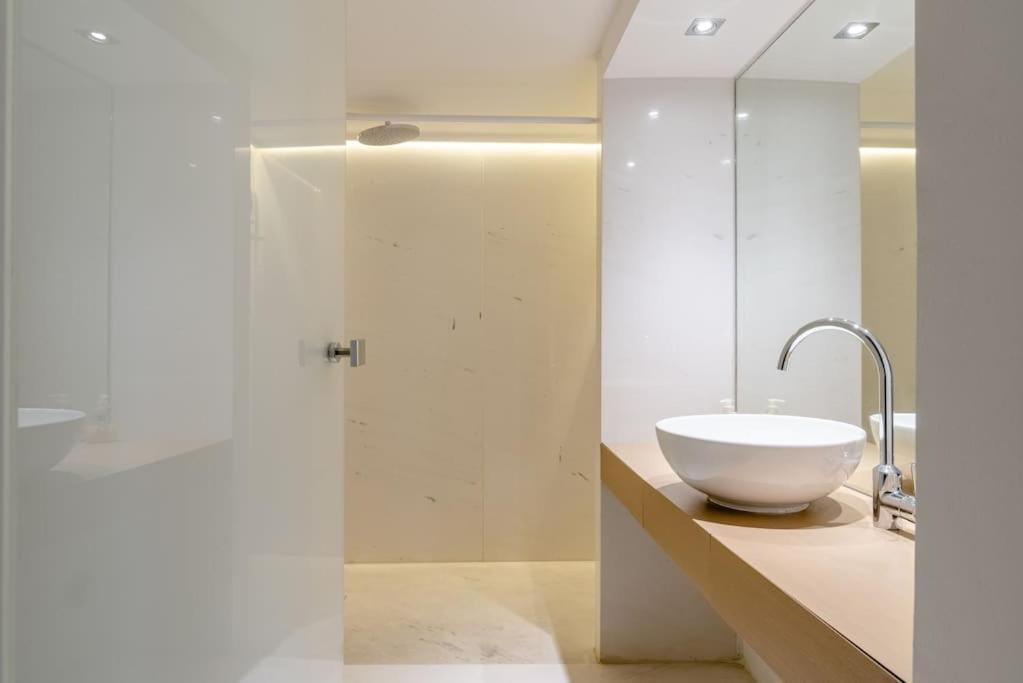 Elegant 2Bd Evelpidon Apartment アテネ エクステリア 写真