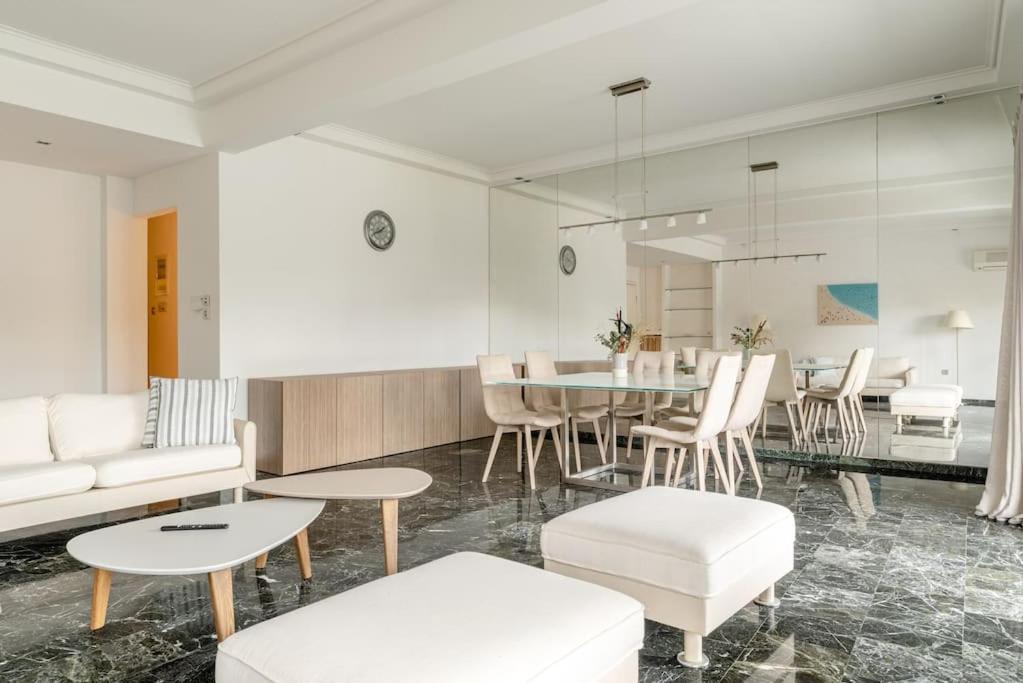 Elegant 2Bd Evelpidon Apartment アテネ エクステリア 写真